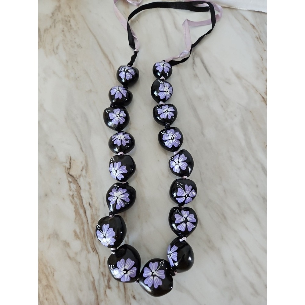 Black Hawaiian Kukui Nut Lei Necklace Hand Painted Hibiscus Flowers